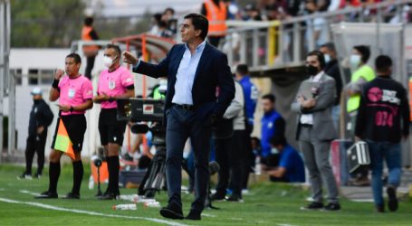 Gustavo Quinteros: “Hoy pudimos hacer tres goles más por lo menos”