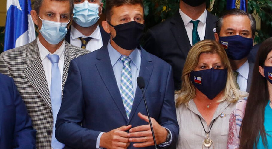 Diputados Republicanos acusan al Gobierno de “obsesionarse” con los impuestos