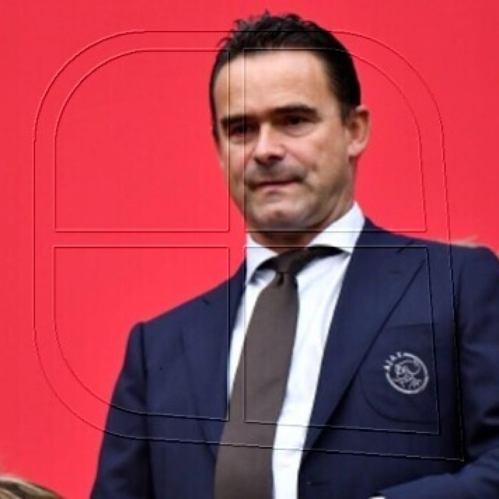 Marc Overmars abre "un nuevo capítulo" en el Amberes de Bélgica