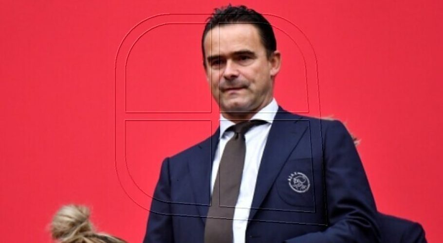 Marc Overmars abre "un nuevo capítulo" en el Amberes de Bélgica