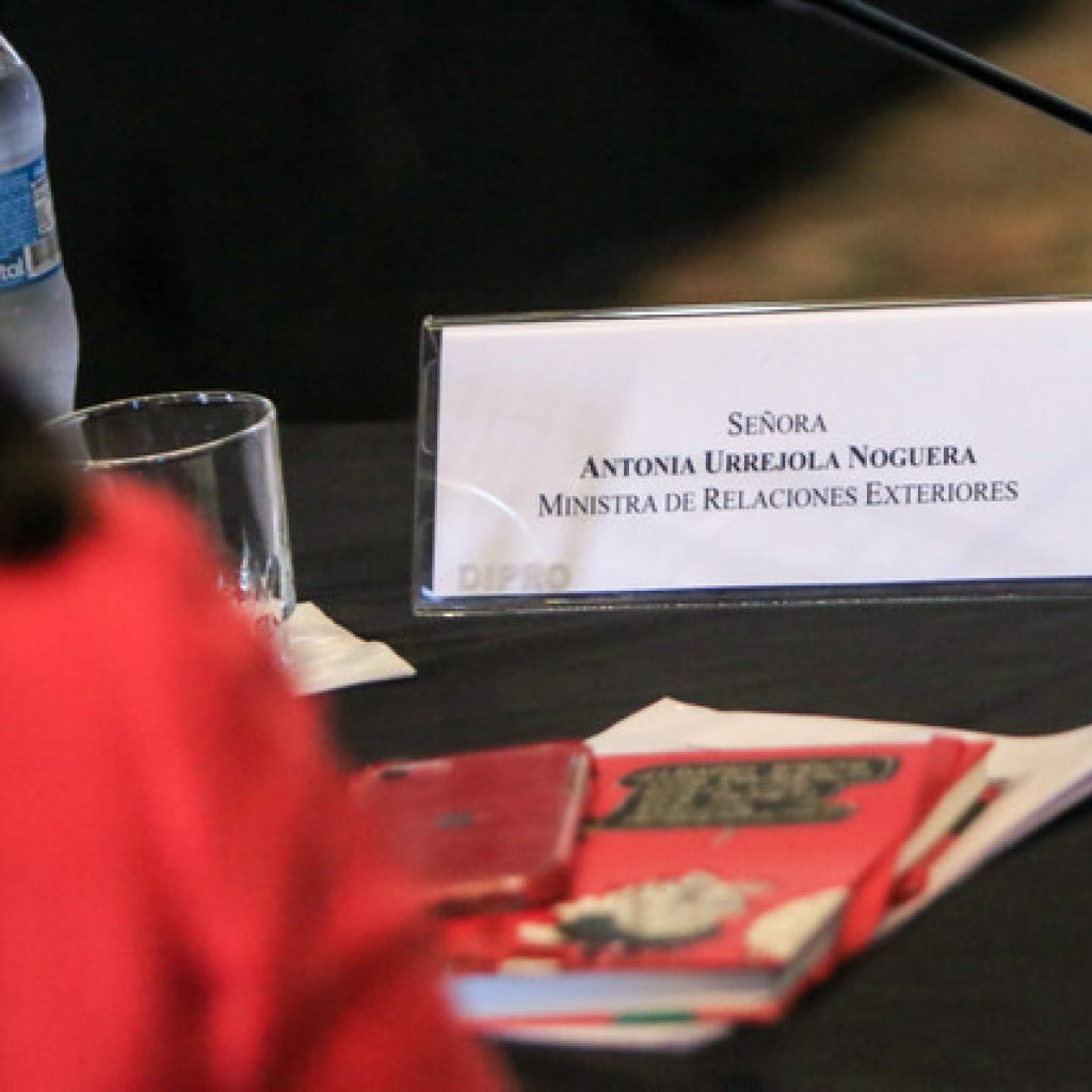 Chile apuesta por restablecer relación con Bolivia pese a cambio de tono de Arce