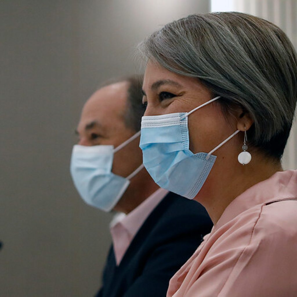 Jara convocó a líderes de la CPC a diálogo tripartito por reforma de pensiones