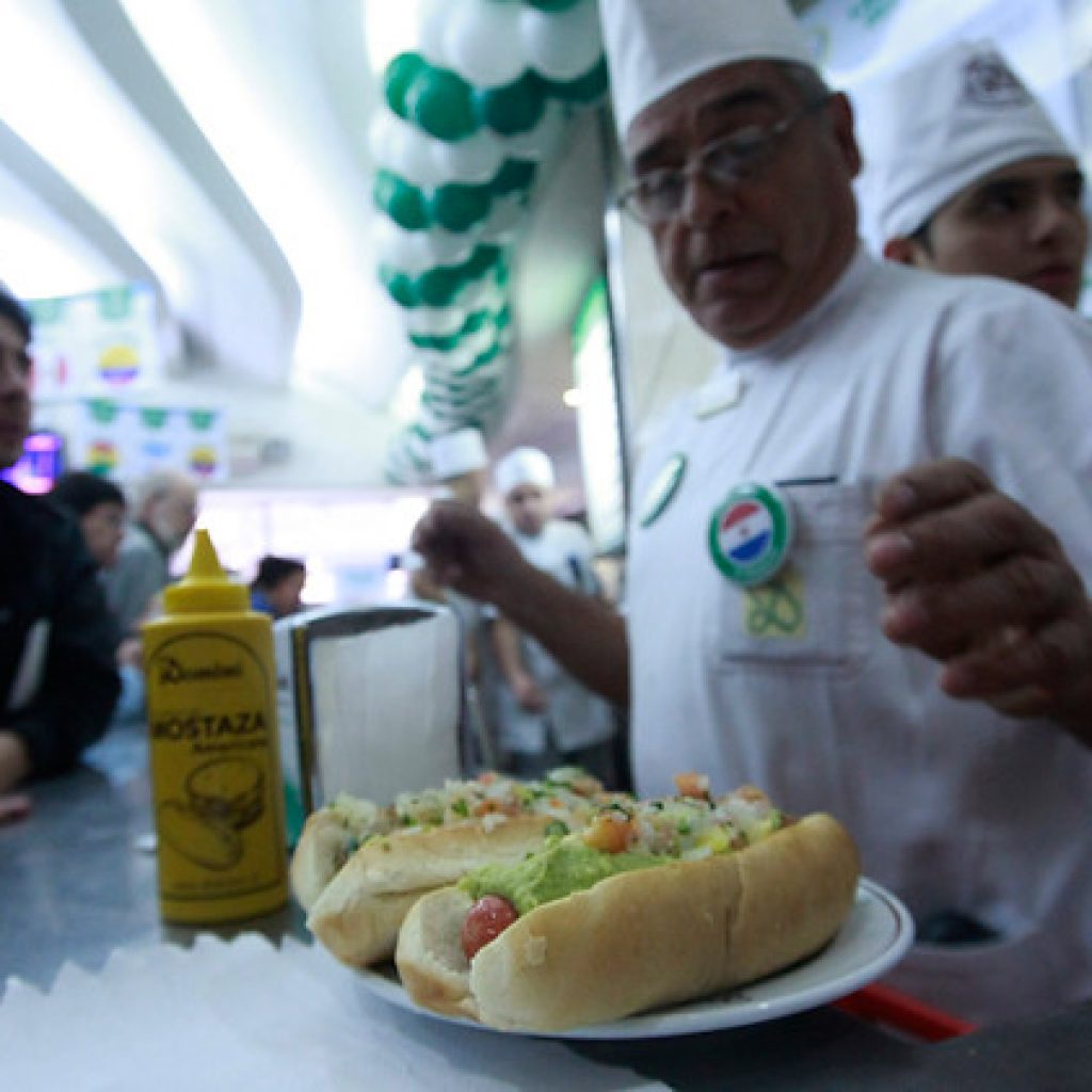 Las ventas de servicio de Comida Rápida cierran 2021 con fuerte incremento