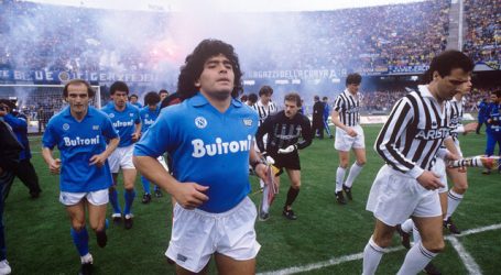 Fiscalía presenta cargos contra el equipo médico de Maradona