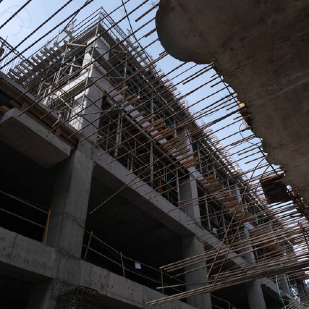 Inversión en construcción se contraería más que lo proyectado: 3% en 2022
