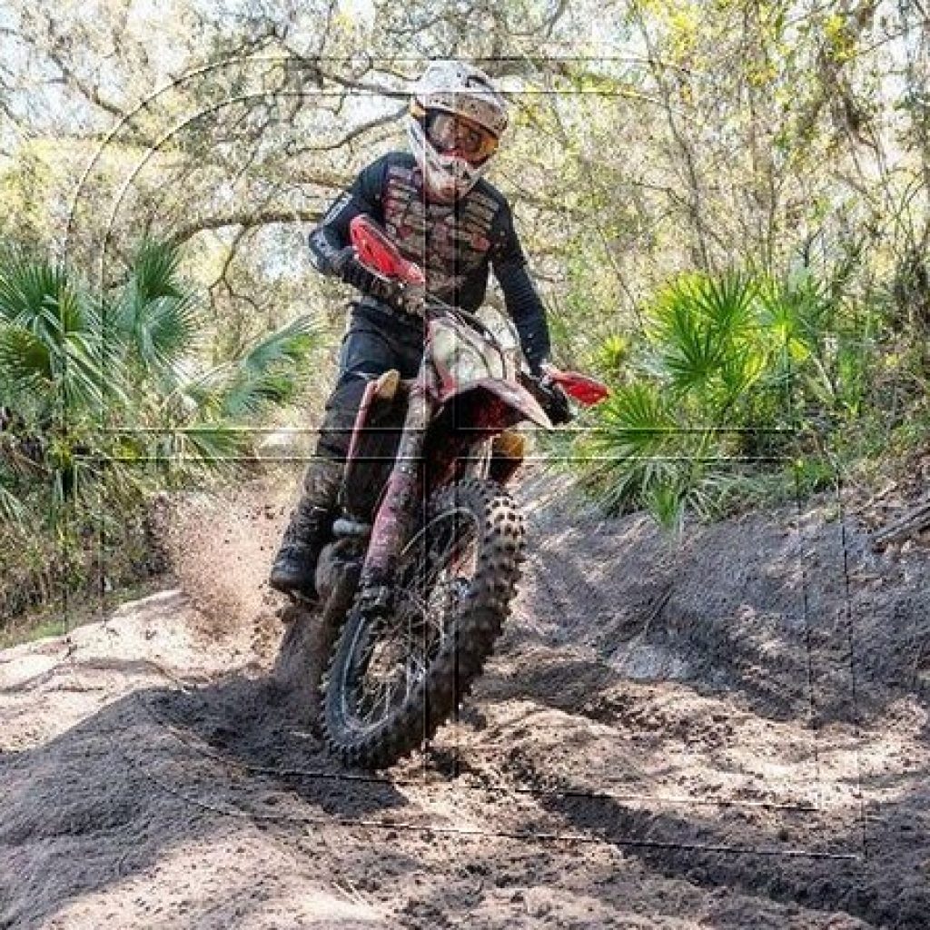Ruy Barbosa defiende y se mantiene 3° en el GNCC de Estados Unidos