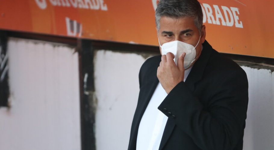 Santiago Escobar: "En ningún momento he presentado mi renuncia.a la 'U'"