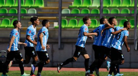 Primera B: Magallanes sigue imparable tras derrotar a Fernández Vial