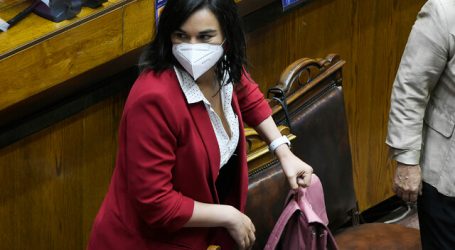 Siches pide disculpas por emitir información errónea sobre vuelo con deportados