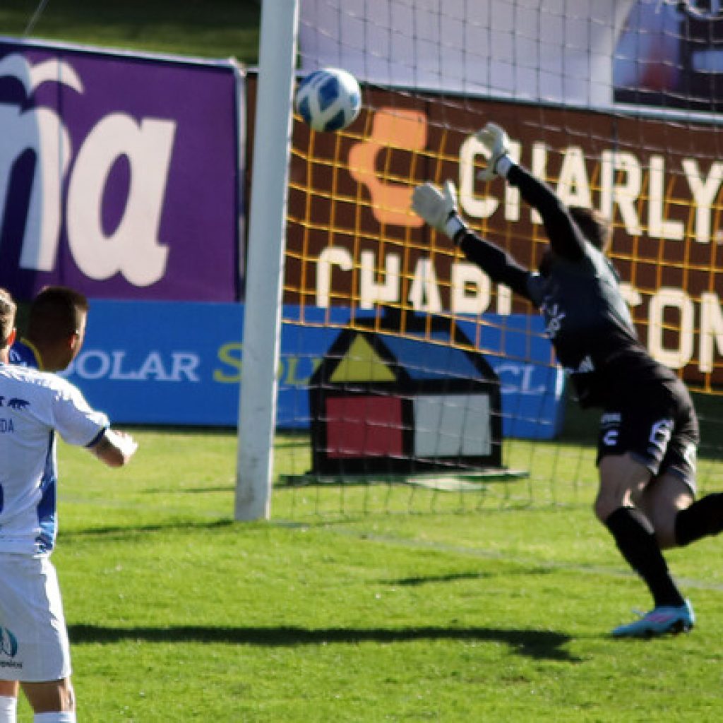 Huachipato superó con lo justo a Everton en el Estadio Sausalito
