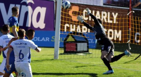 Huachipato superó con lo justo a Everton en el Estadio Sausalito
