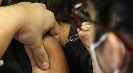 Vacunados contra la influenza llegan a 55% de la población objetiva