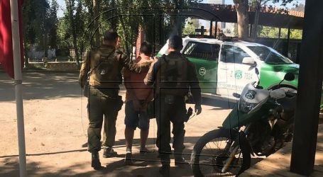Carabineros detiene a niño de 10 años en banda que hacía encerronas en Santiago