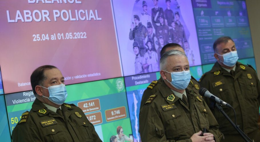 Carabineros pide esperar investigación interna por graves heridos del 1° de Mayo