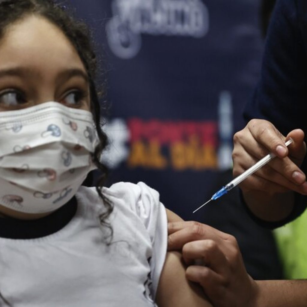 MINSAL informa que vacunación contra la influenza llega al 71,3 %