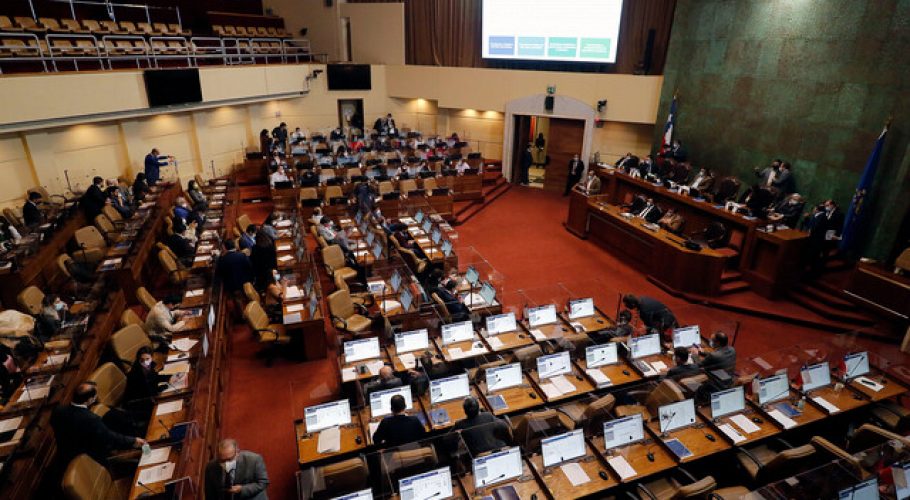 Oposición acusa al Gobierno de dar "señales equívocas" sobre seguridad e indulto